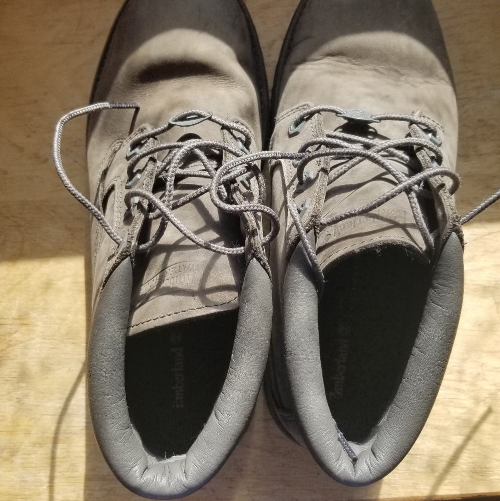 Timberland Nellie Chukka Gray Boots Size 8.5